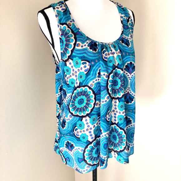 Anthropologie Meadow Rue Merlin Mixed Media Split Back Sleeveless Top Size M - Picture 7 of 10